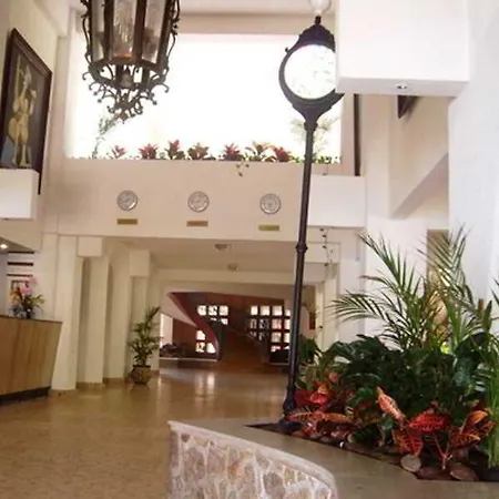 Caleta Hotel